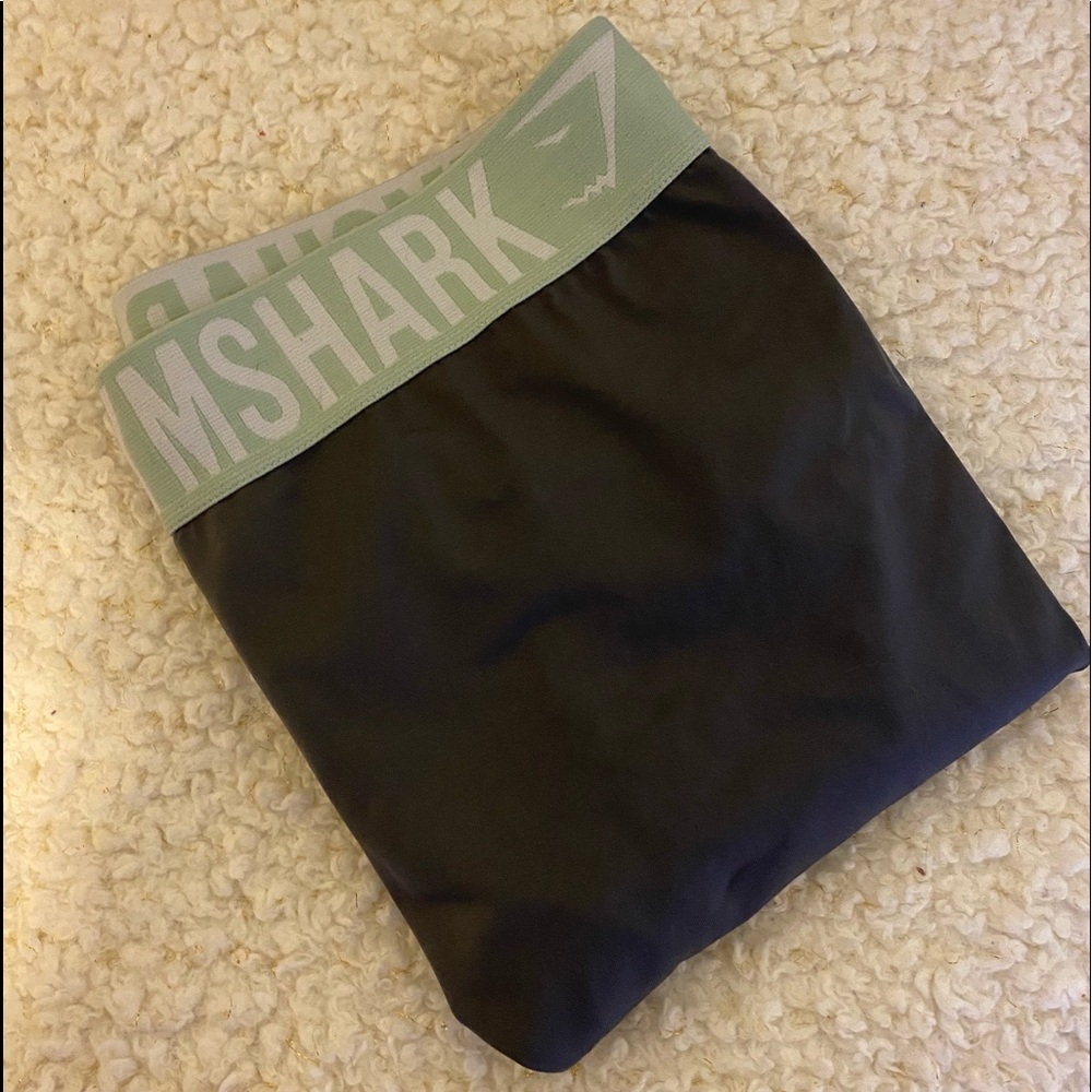 GYMSHARK FIT CROPPED LEGGINGS